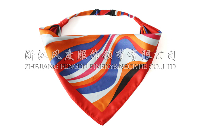 6167111_浦發銀行仿絲三角巾.jpeg